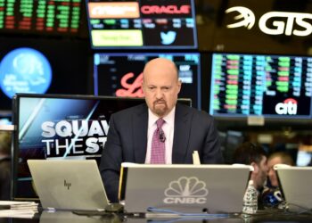 Jim Cramer recomienda a GameStop comprar Bitcoins
