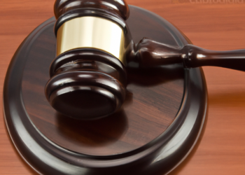 Sam-N fundador de FTX enfrenta 12 cargos criminales