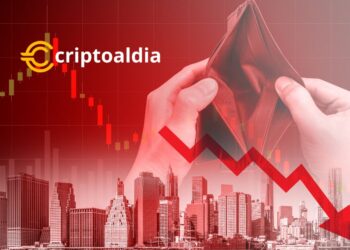 «Inminente Riesgo para Bitcoin: Estratega de Bloomberg Anticipa Obstáculos ante Posible Recesión»