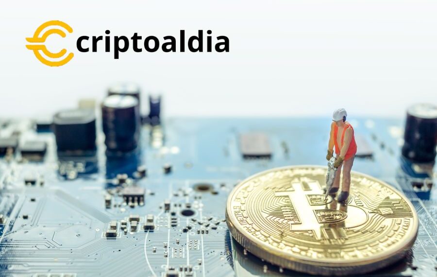 «Bitcoin y su Eco: La Preocupación por el Ruido y la Demanda Energética en la Minería Criptográfica»