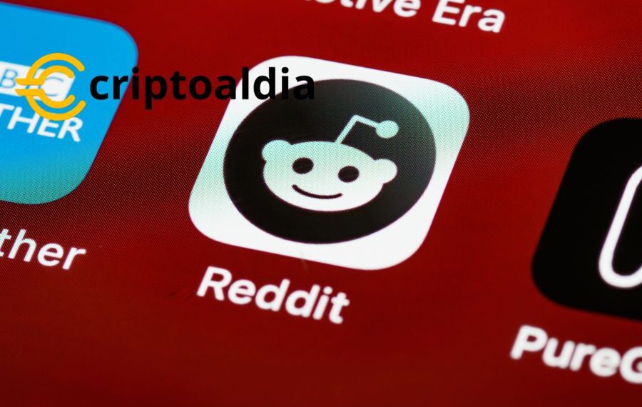 «Reddit Aposta por los NFTs: Lanza Colección de Avatares ‘Retro Reimagined’ en Medio de la Desaceleración del Sector»