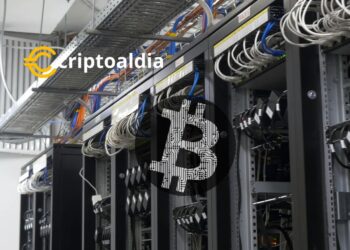 «La Confianza en Blockchain Crece en Omán con la Inauguración de la Segunda Planta Minera: $760 Millones Invertidos en Nueva Industria»