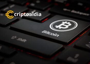 «Bitcoin Marca un Cambio: Disminución a Mínimos Históricos en Exchanges Indica Confianza y Estrategias de Inversión a Largo Plazo.»