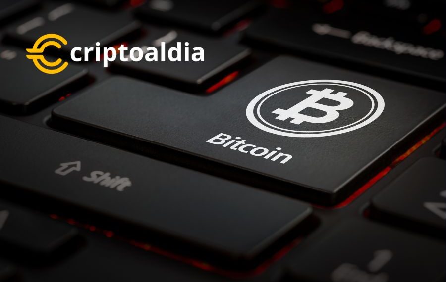 «Bitcoin Marca un Cambio: Disminución a Mínimos Históricos en Exchanges Indica Confianza y Estrategias de Inversión a Largo Plazo.»