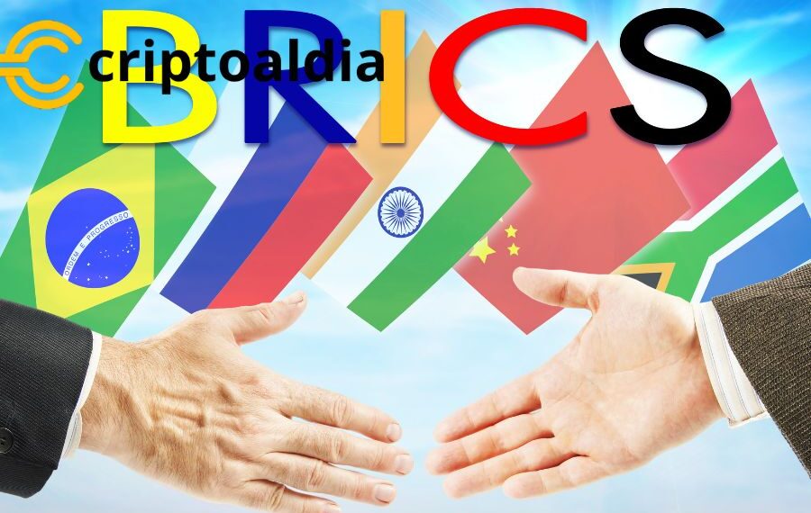 BRICS y la Batalla contra el Dólar: No es Necesaria una Nueva Moneda