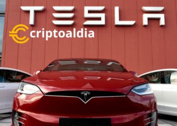 Tesla Desembarca en Chile: La Revolución Eléctrica Comienza en un Epicentro de Litio
