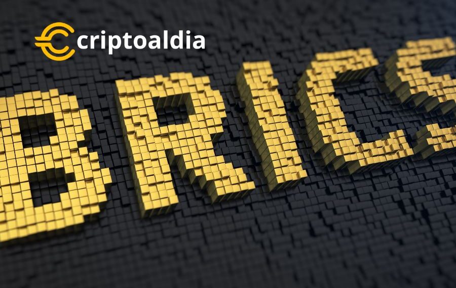 BRICS Rumbo a la Desdolarización: El Papel Vital de Bitcoin en Debate