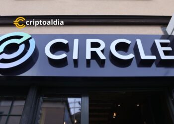 USDC: Más Allá de la Criptomoneda, un Instrumento de Solidaridad Global