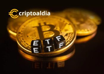 Bitcoin Permanece Firme mientras los ETFs de BTC al Contado se Retiran