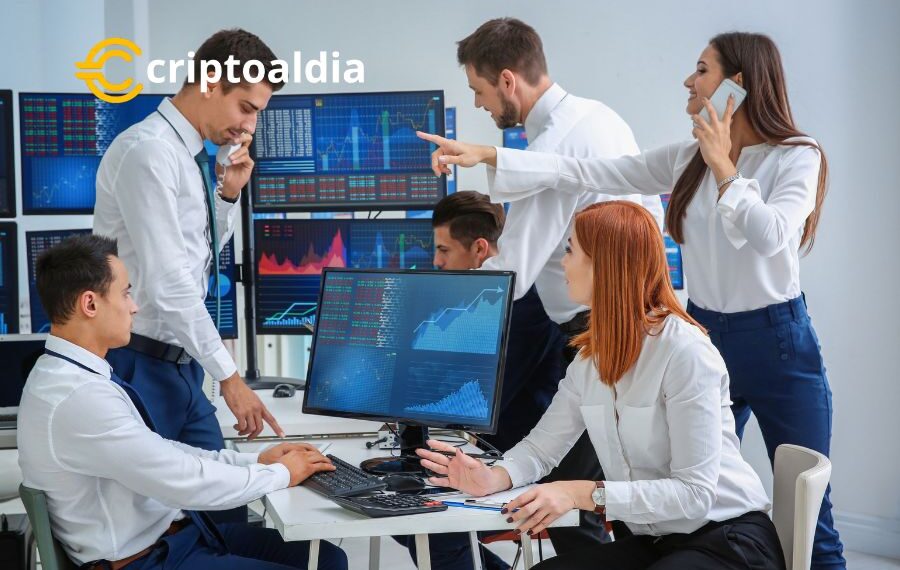 Traders de Bitcoin Mantienen la Calma por Debajo de los 65K USD