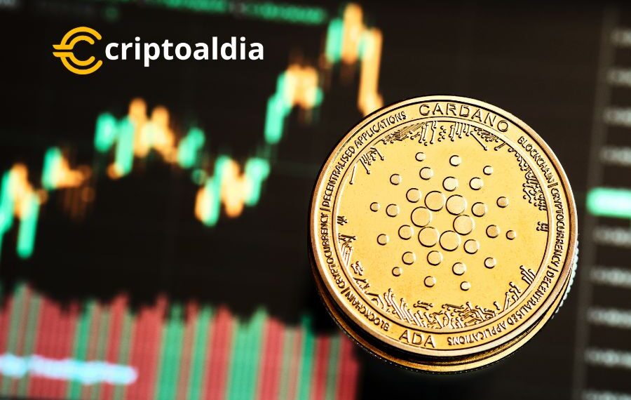 Cardano en retroceso Mientras Dogecoin resurge con fuerza