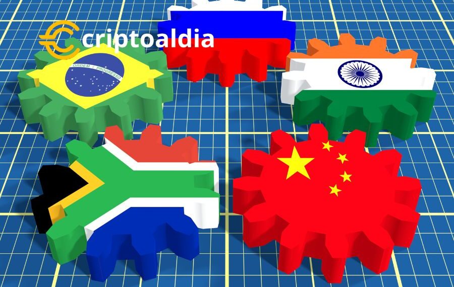 Los BRICS Aceleran la Desdolarización Global 🌍💵