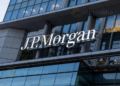 JPMorgan cierra cuentas del CEO de Strike y reaviva el debate sobre la desbancarización cripto en EE. UU